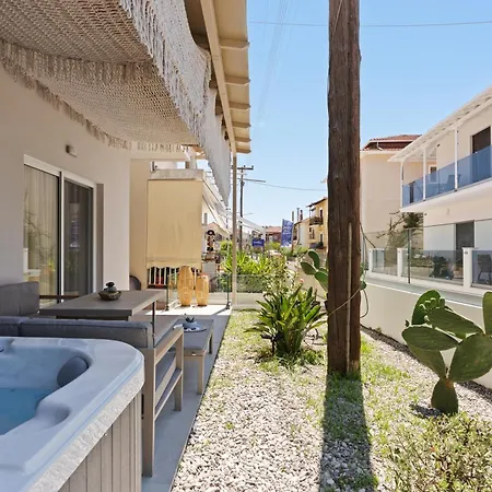 Apartamento Luxury Jacuzzi - Luxury Living Nydri (Lefkada)
